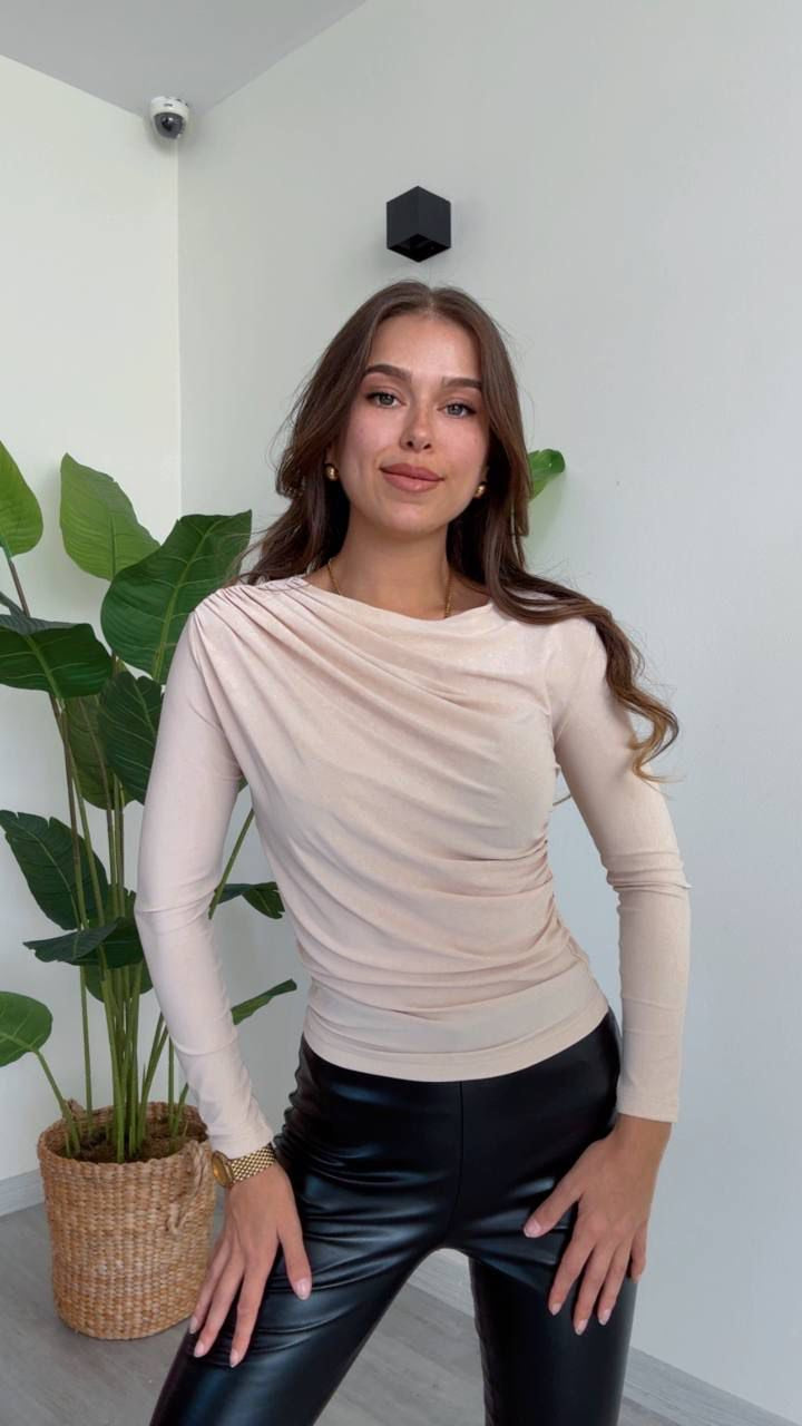 op Femme Lanches Beige – Pureté et Élégance